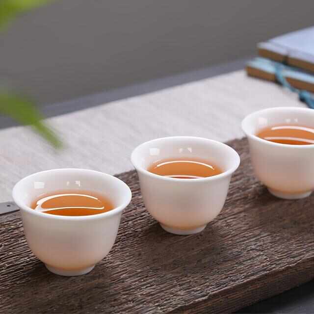 喝茶必备的10种茶具（史上最全的茶具使用讲解）(图6)